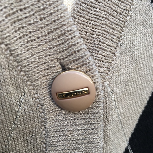 St John argyle short sleeve signature buttons - Picture 5 of 8